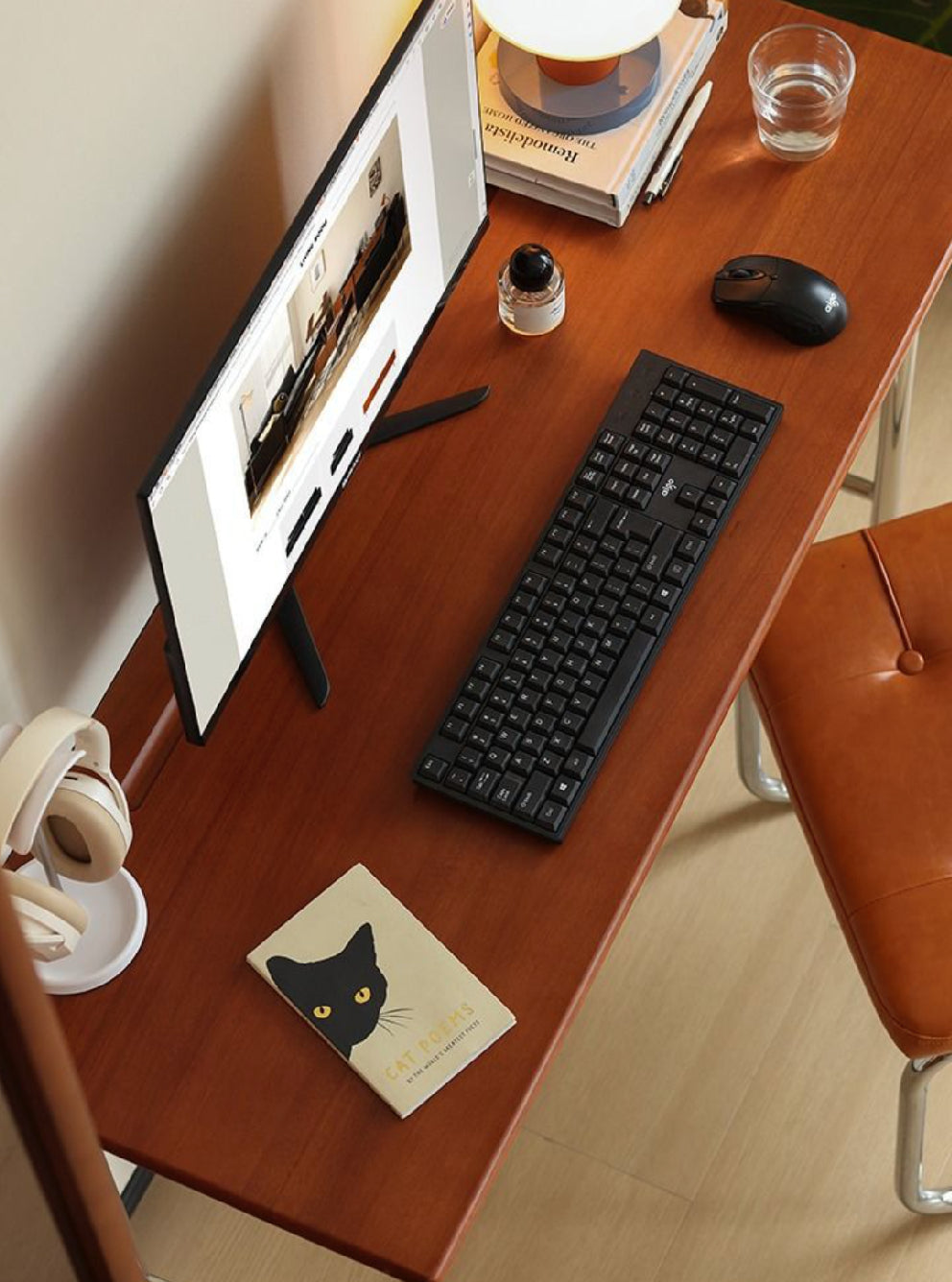 Seasons Solid Wood Compact Table