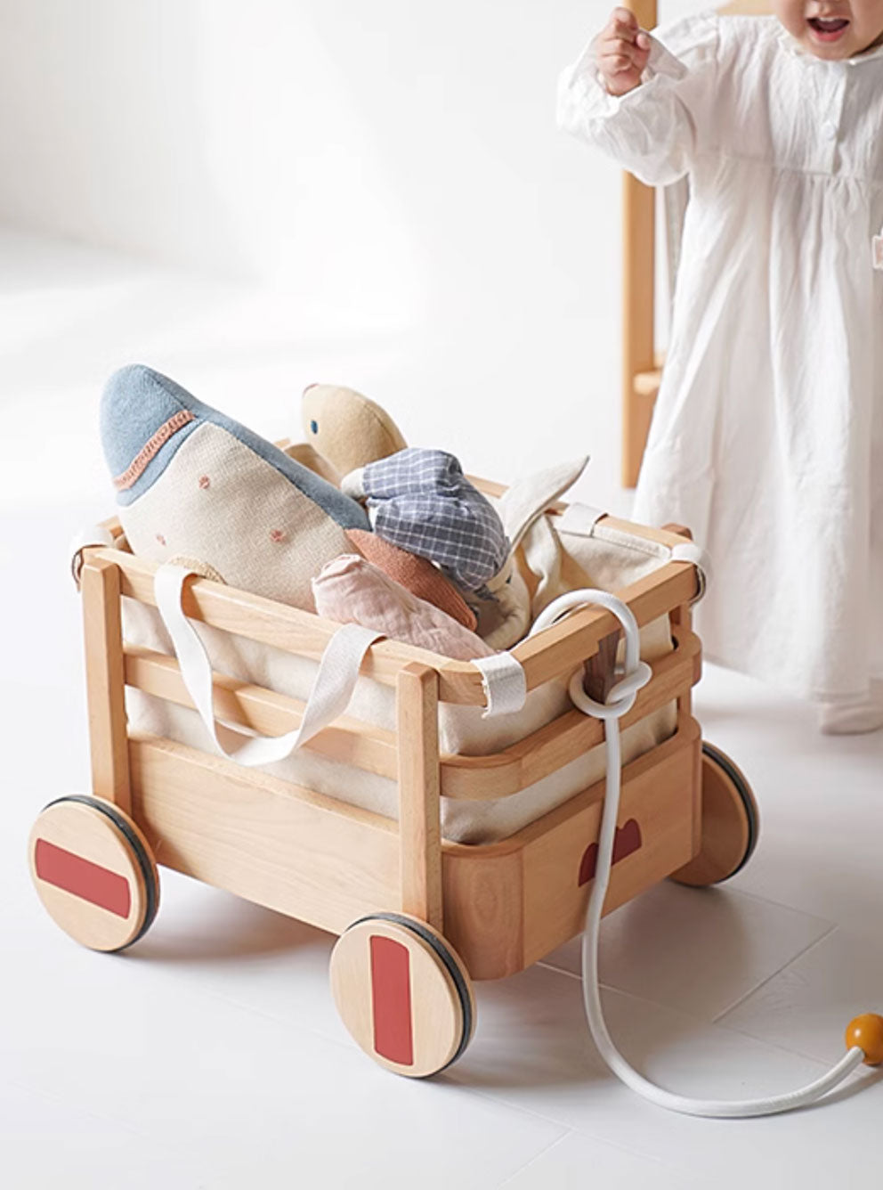 Solid Wood Children's Pull Trolley