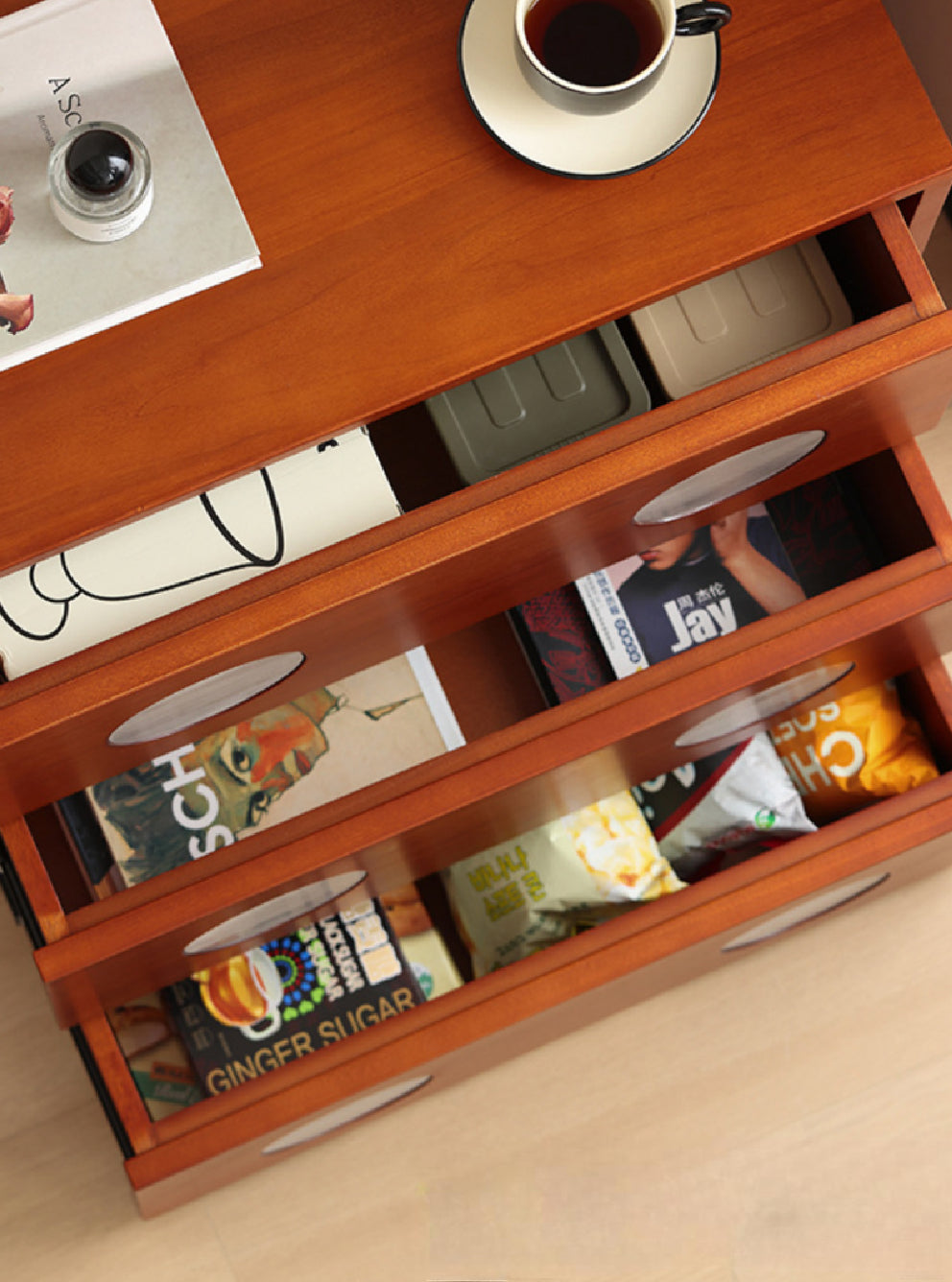 Polca Solid Wood Drawer Chest